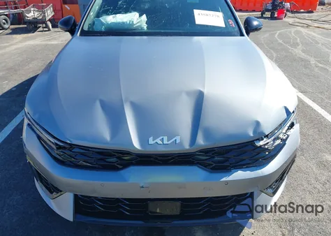 2025 Kia K5 Gt z USA, uszkodzony, nr VIN KNAG44J89S5339082